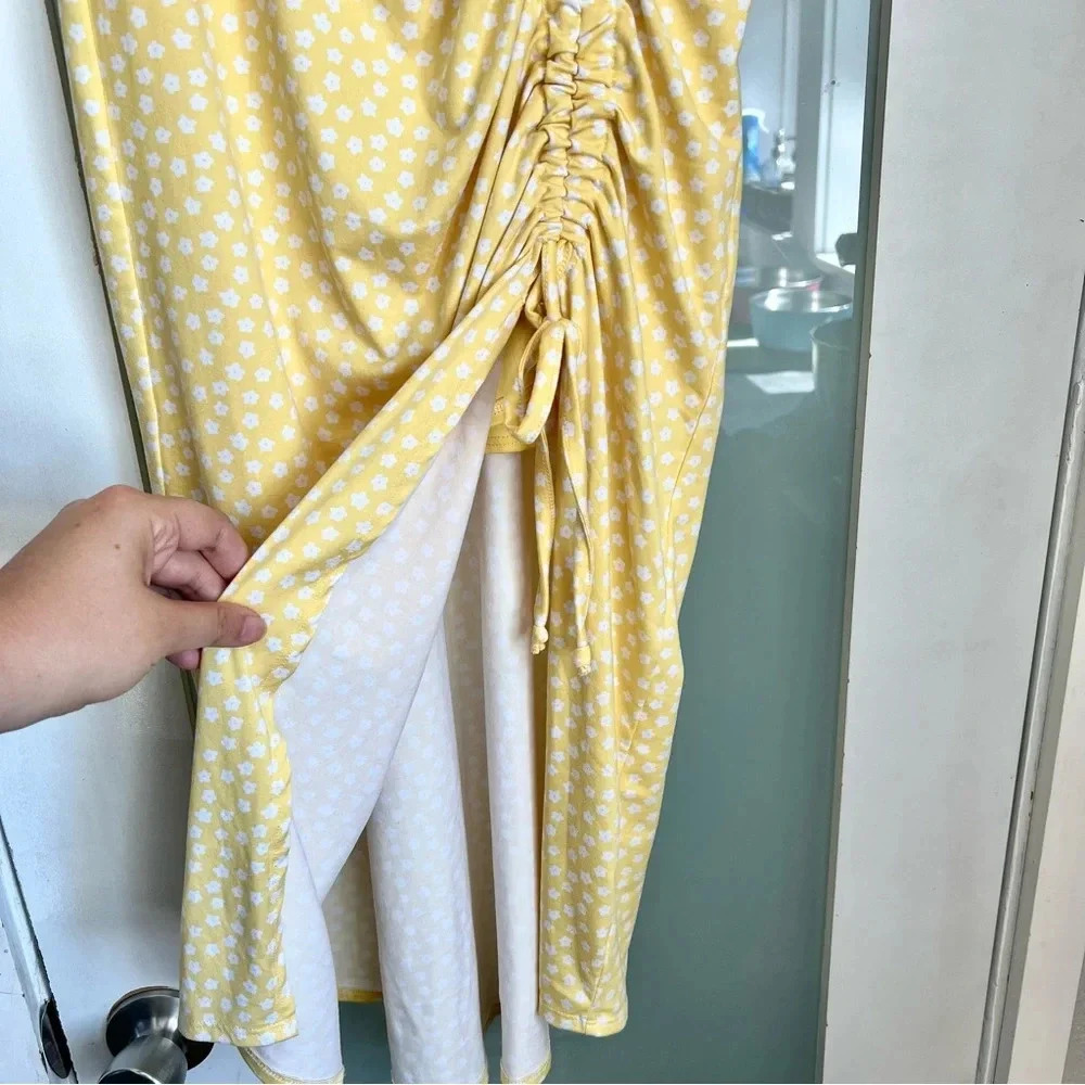Hollister Yellow Cinched Floral Side Slit Midi Sun Dress Summer Spring Size XS - Picture 6 of 15